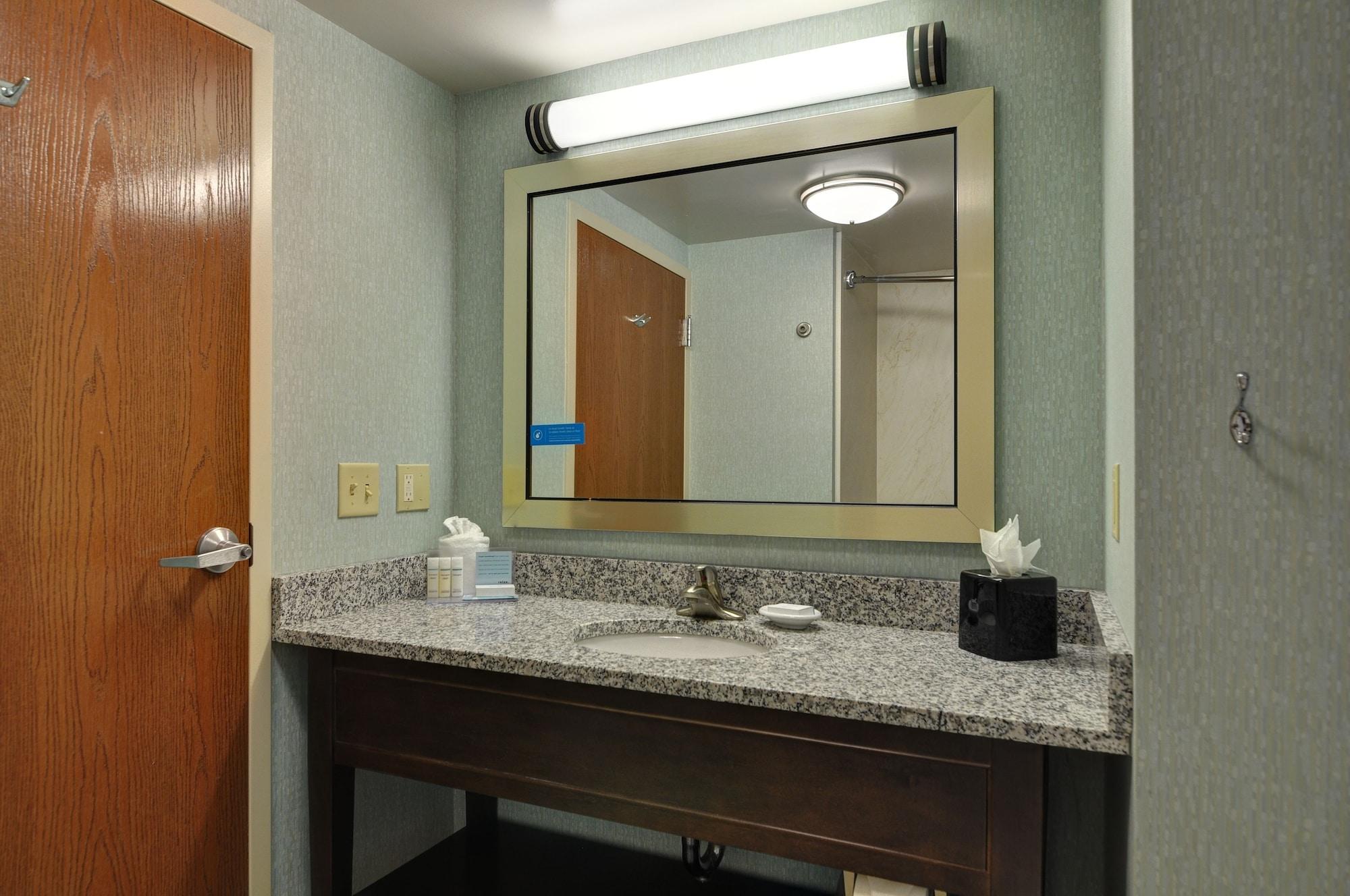 Hampton Inn Franklin Exterior photo
