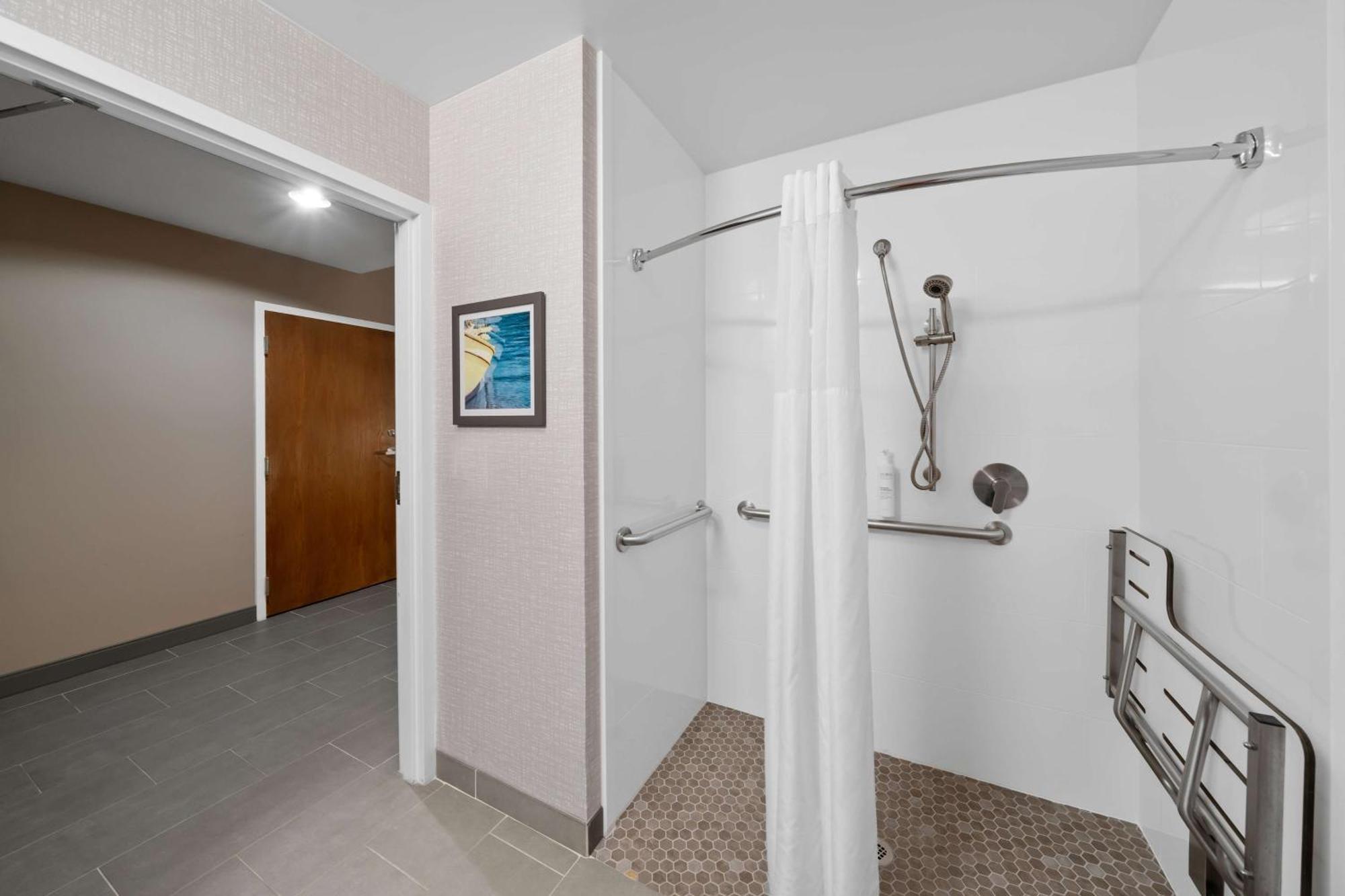 Hampton Inn Franklin Exterior photo